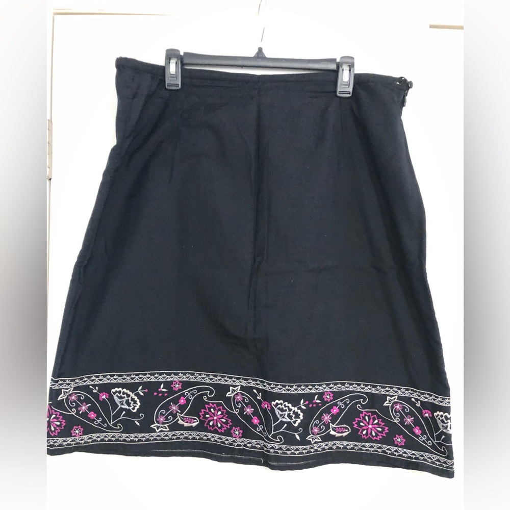 Vintage 90s y2k Amanda smith floral‎ embroidered black pink skirt waist 38”